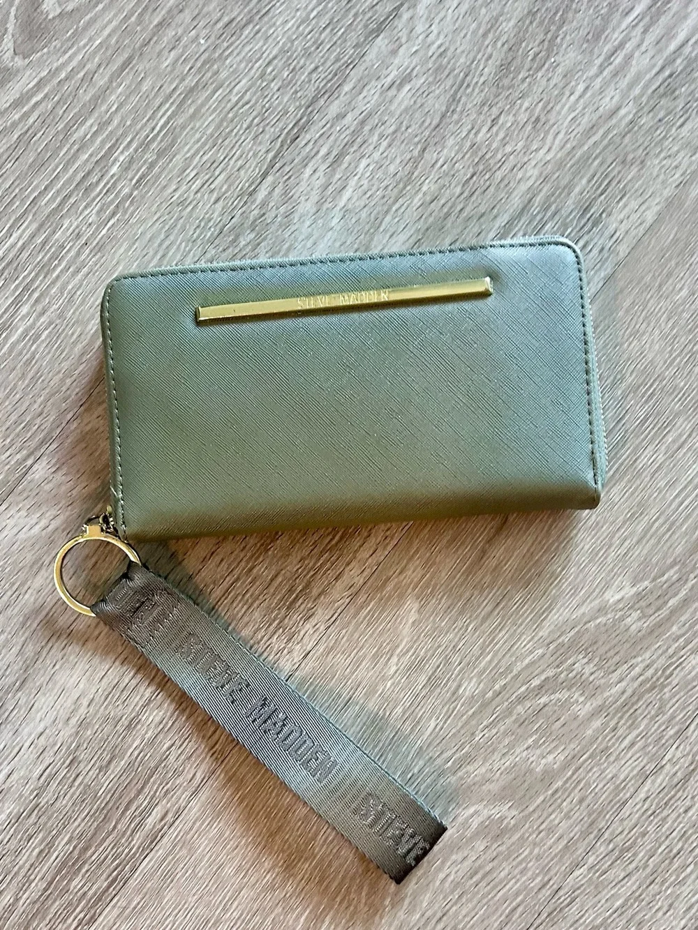 Steve Madden Olive Sage Green Saffiano Leather Zip Around Wallet Wristlet